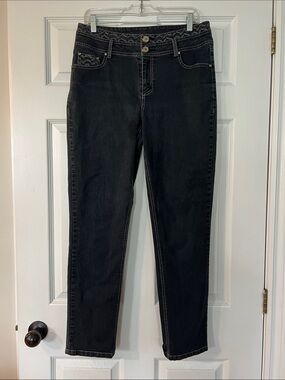 Simon Chang Black Straight-Leg Jeans with Contrast Stitching